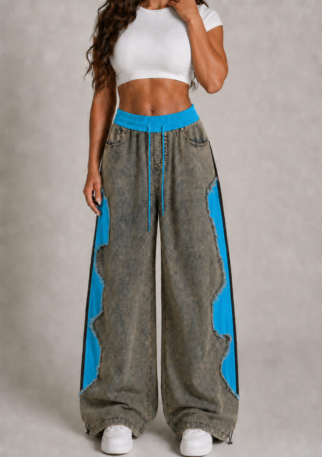 Pantalón de Mezclilla Vintage Gris con Paneles Azul Eléctrico y Corte Extra Ancho