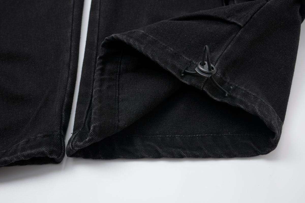 Shadow Ops Distressed Black Cargo Jeans – Relaxed Wide-Leg Utility Denim Pants with Multi-Pocket Detail