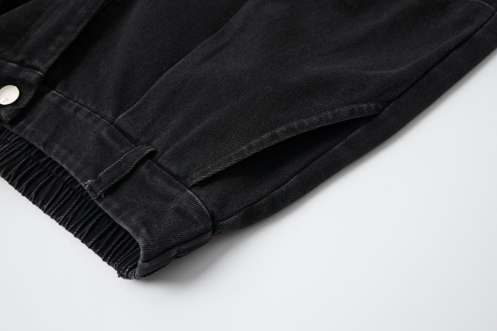 Shadow Ops Distressed Black Cargo Jeans – Relaxed Wide-Leg Utility Denim Pants with Multi-Pocket Detail