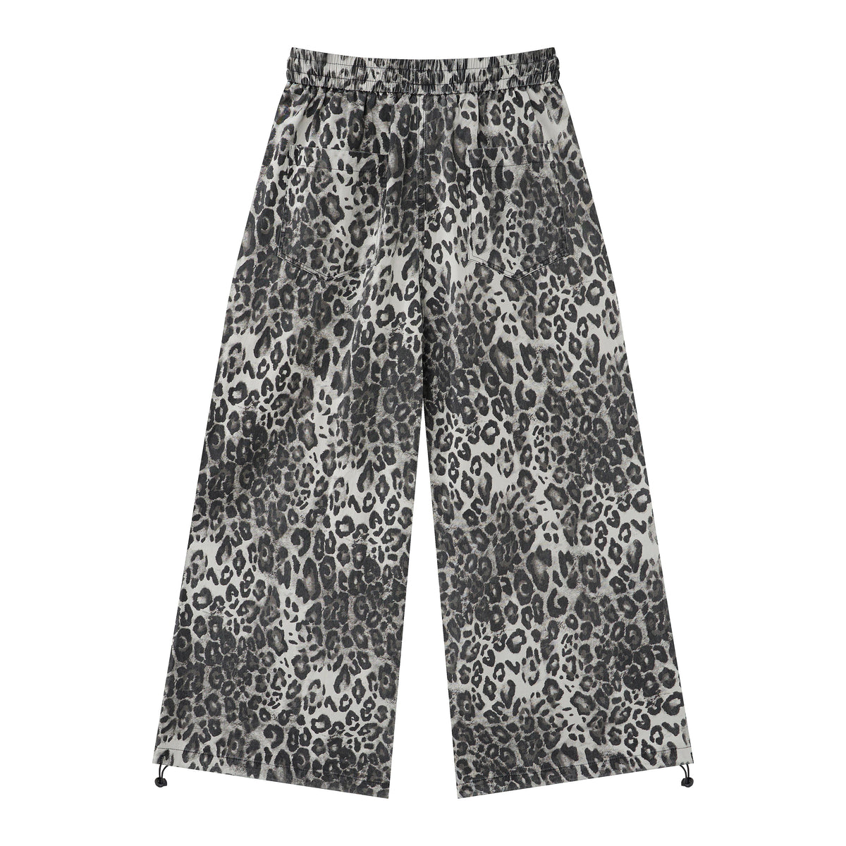 Wild Instinct Women’s Leopard Print Cargo Pants – Baggy Wide-Leg Streetwear Pants with Zipper Pockets and Chain Details