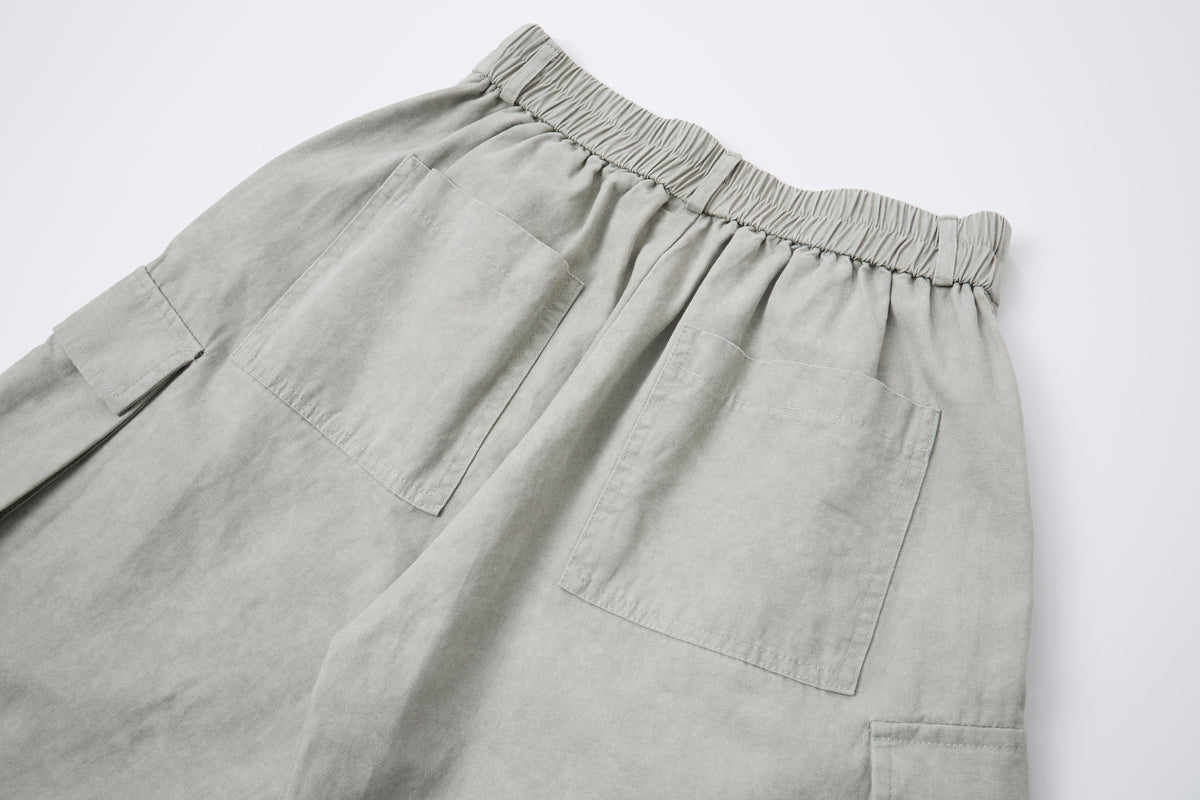 Silver District Women’s Light Gray Cargo Pants – Relaxed Wide-Leg Utility Pants with Zipper and Multi-Pocket Details
