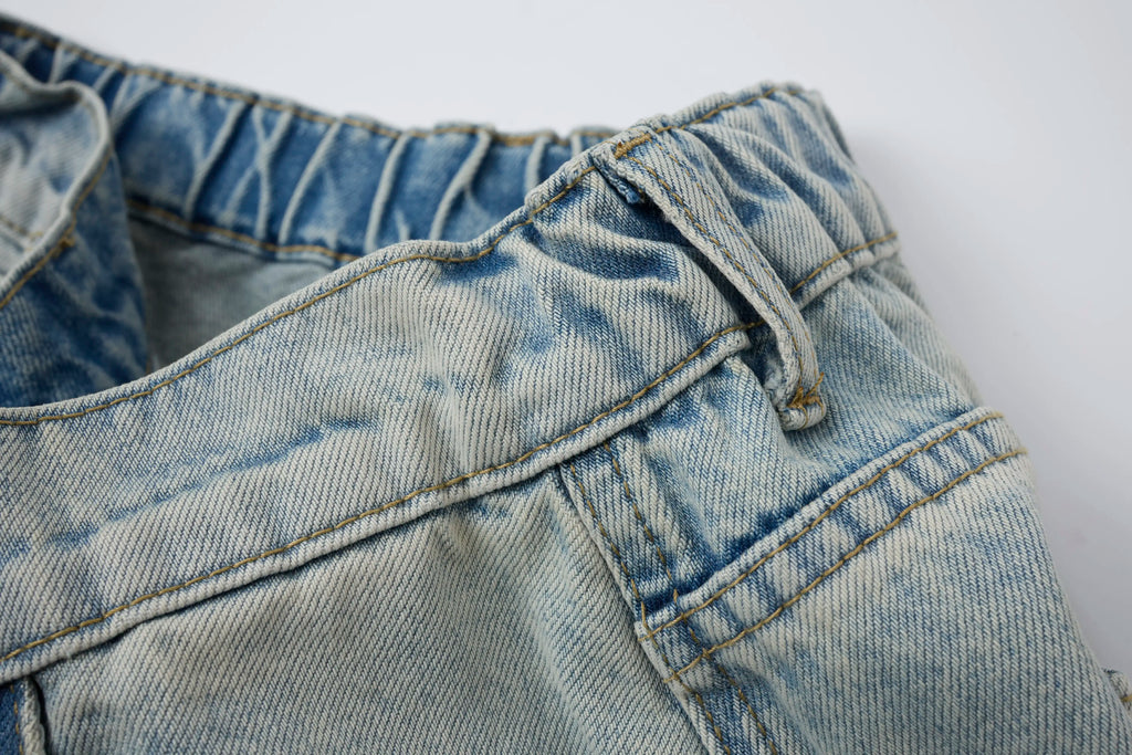 Vintage Washed Distressed Jeans – Light Blue Wide-Leg Denim