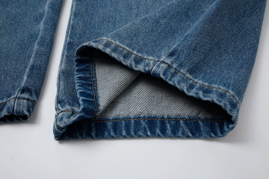 Washed Denim Wide-Leg Jeans – Distressed Streetwear Loose Fit Pants