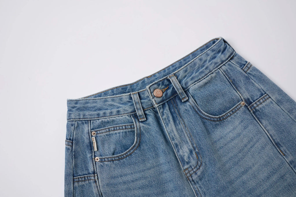 Baggy Barrel Jeans – Washed Wide Curve Denim