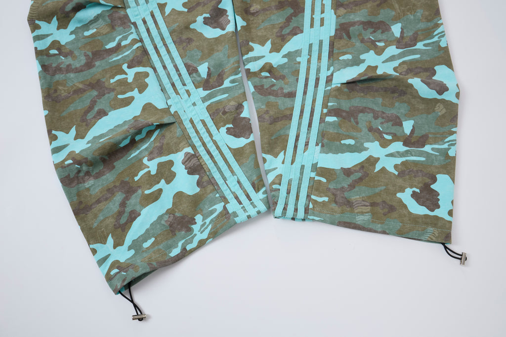 Aqua Recon Women’s Camo Track Pants – Baggy Barrel-Leg Streetwear Pants with Triple Side Stripes
