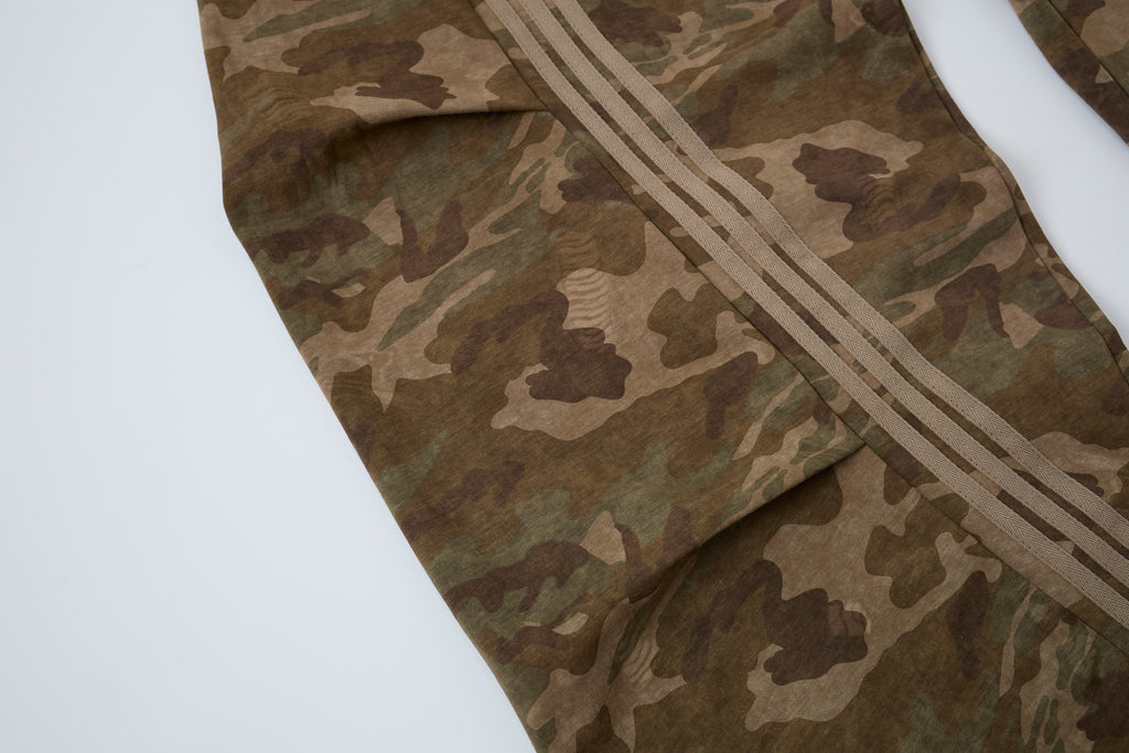Aqua Recon Women’s Camo Track Pants – Baggy Barrel-Leg Streetwear Pants with Triple Side Stripes