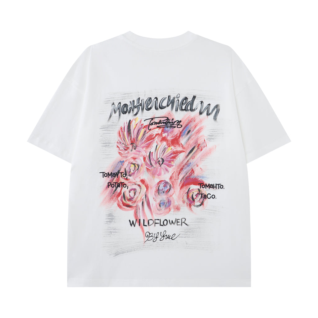 Women’s Minimalist White T-Shirt with Colorful Mini Graphic, Crew Neck Short Sleeve Casual Tee, Relaxed Fit Streetwear Top for Summer Everyday Outfits