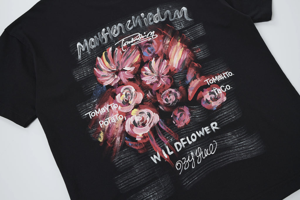 Wildflower Graphic Tee – Abstract Floral Streetwear T-Shirt