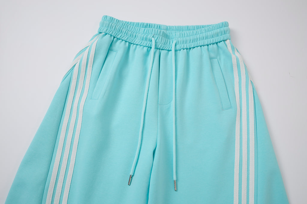 Women’s Light Blue Triple-Stripe Baggy Wide-Leg Track Pants with Drawstring Waist and Pockets