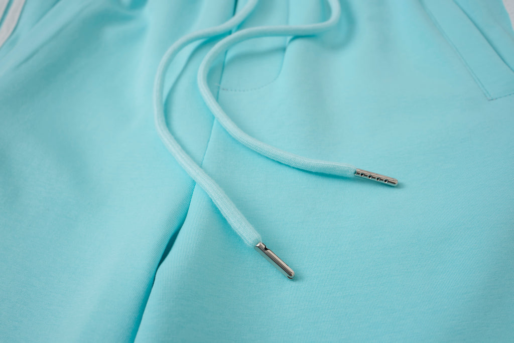 Women’s Light Blue Triple-Stripe Baggy Wide-Leg Track Pants with Drawstring Waist and Pockets