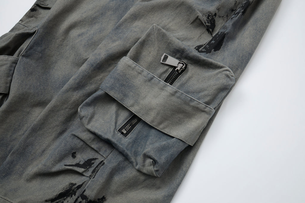Women’s Concrete Canvas Graffiti Cargo Jeans – Washed Gray Baggy Wide-Leg Utility Denim Pants