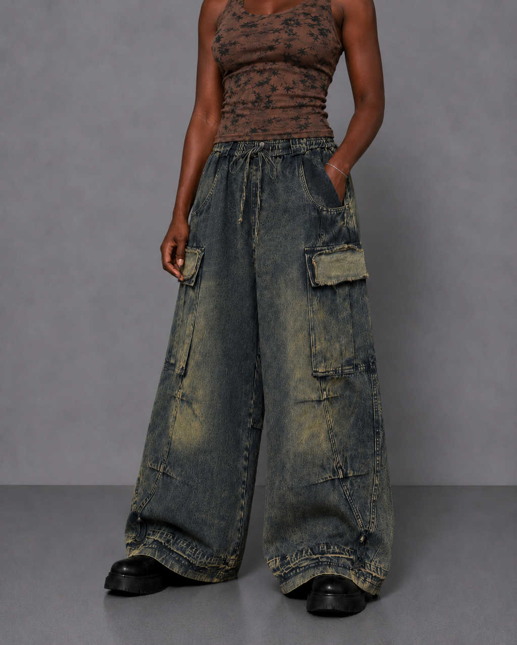 Vintage Washed Cargo Denim Pants – Elastic Waist Wide Fit