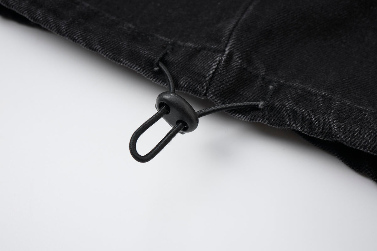 Shadow Ops Distressed Black Cargo Jeans – Relaxed Wide-Leg Utility Denim Pants with Multi-Pocket Detail