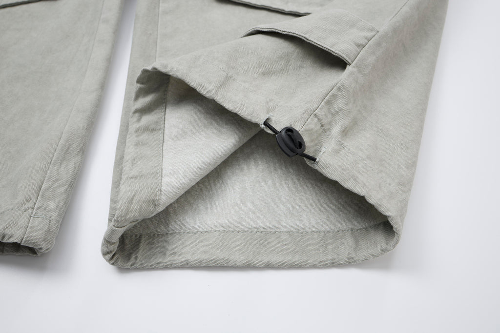 Silver District Women’s Light Gray Cargo Pants – Relaxed Wide-Leg Utility Pants with Zipper and Multi-Pocket Details